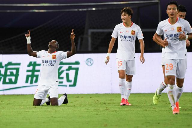 维斯-布朗：阿森纳仍有机会夺冠