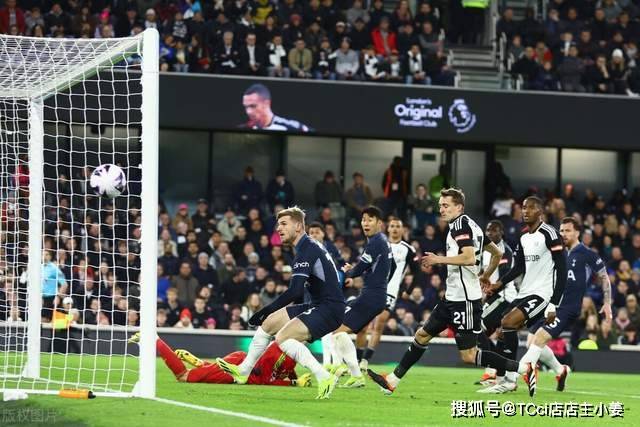 陈盈骏22分首钢胜新疆 佩里23分深圳胜天津